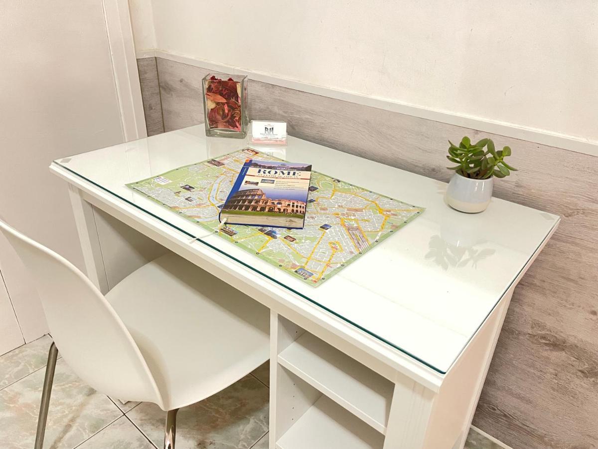 Roman Holidays Rooms Otranto Dış mekan fotoğraf