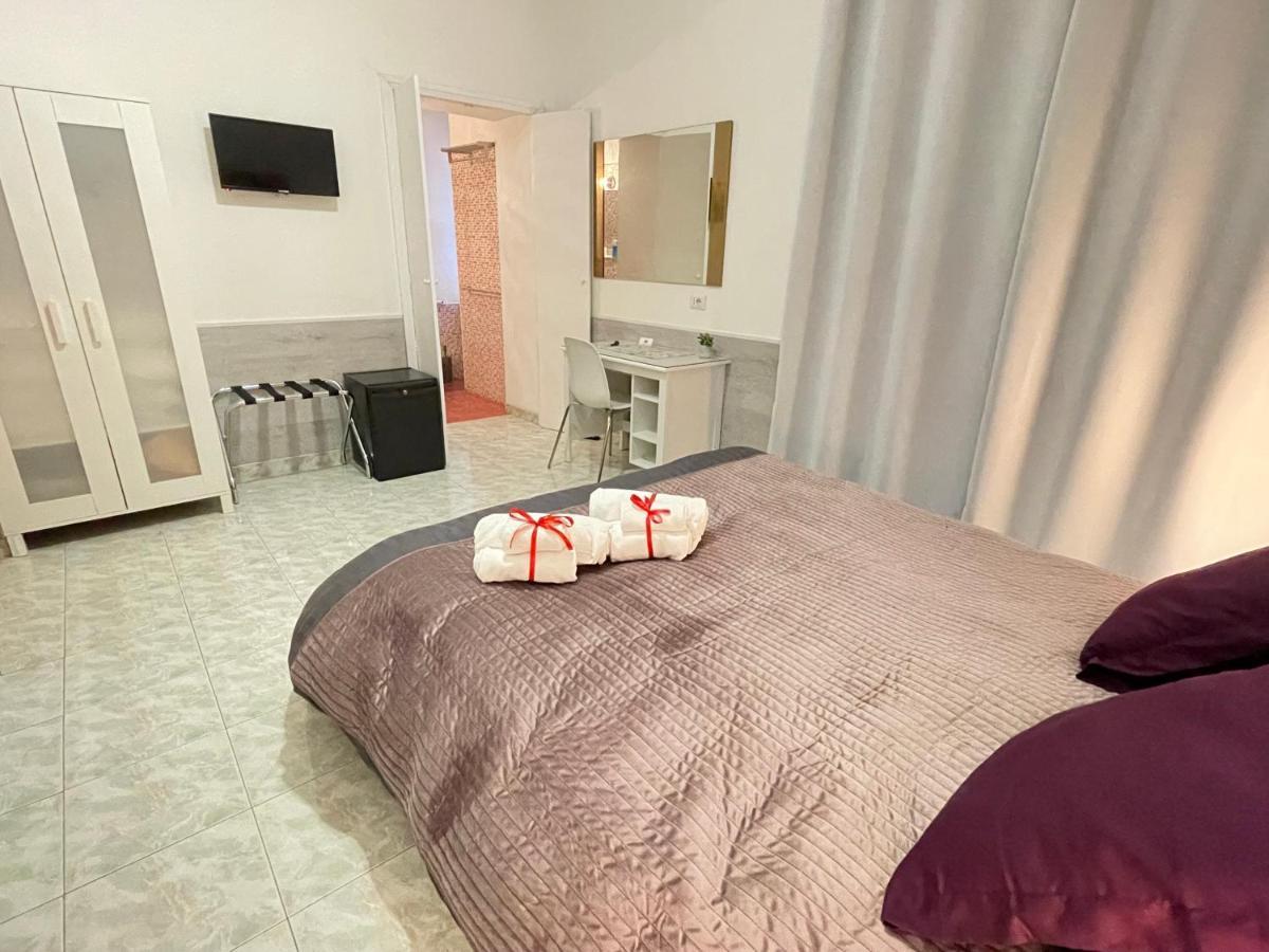 Roman Holidays Rooms Otranto Dış mekan fotoğraf