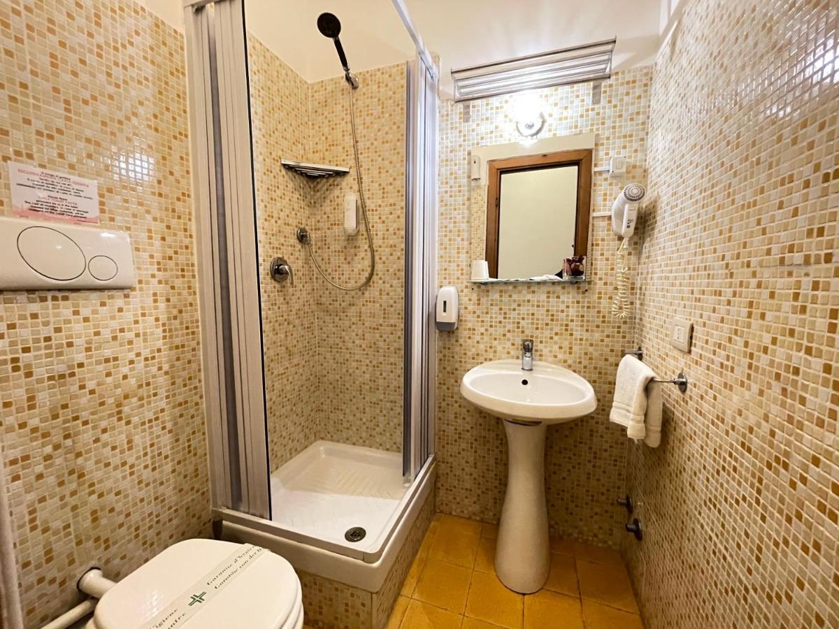 Roman Holidays Rooms Otranto Dış mekan fotoğraf